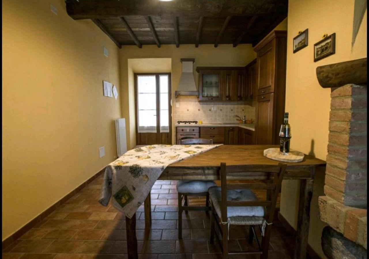 Casetta Della Pina Monticiano Extérieur photo